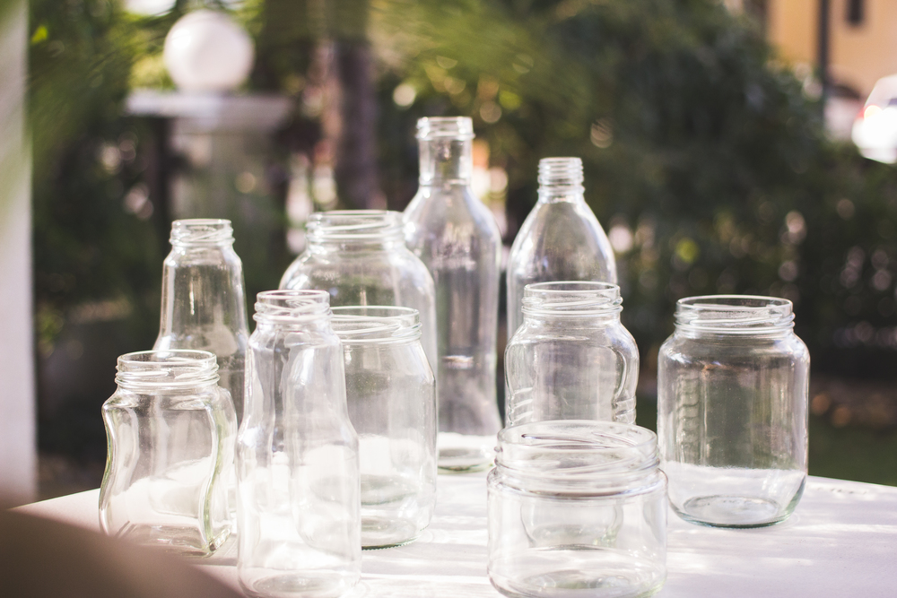 Glass clearance bottle packaging